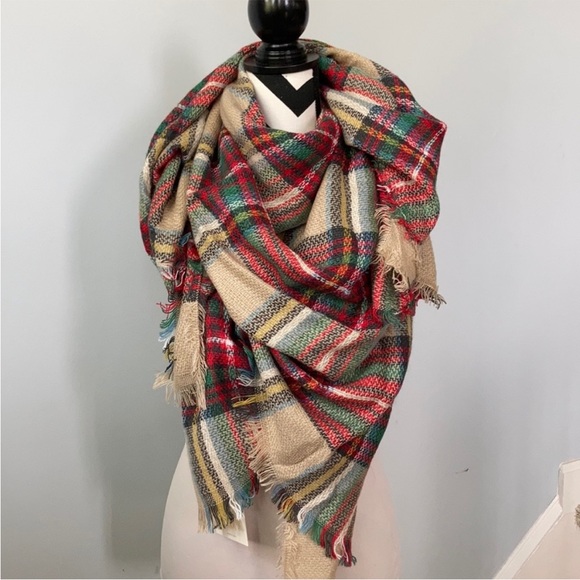Tartan Plaid Blanket Scarf/Wrap - Picture 2 of 7